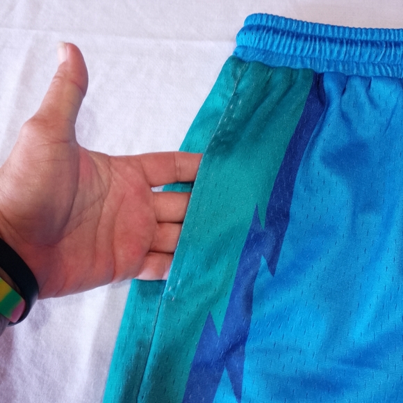 Grateful Dead Mesh Lined Athletic Shorts Section 119 Unisex - Picture 3 of 5